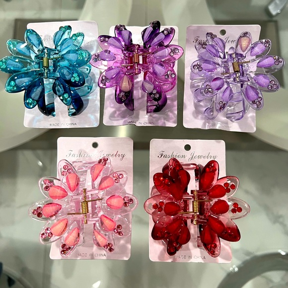 Accessories - Hair clips, all 5 for $8 !!!